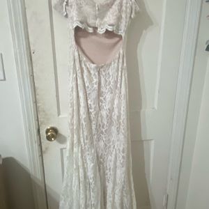 Nightway floor length prom/wedding dress